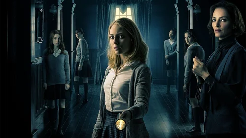 Por um Corredor Escuro