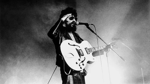 Raul - O Início, o Fim e o Meio