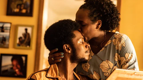 Amar é Para os Fortes