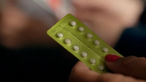 Pílula de Farinha: O Escândalo que Gerou Vidas